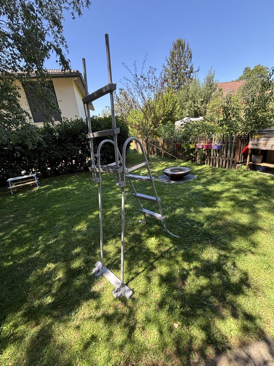 Bestway Leitern: Bestway Poolleiter gebraucht – Defekt aus Etzelkofen von R0DRIGUES 8