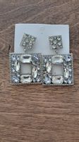 boucles d'oreille carrées argenté et brillants