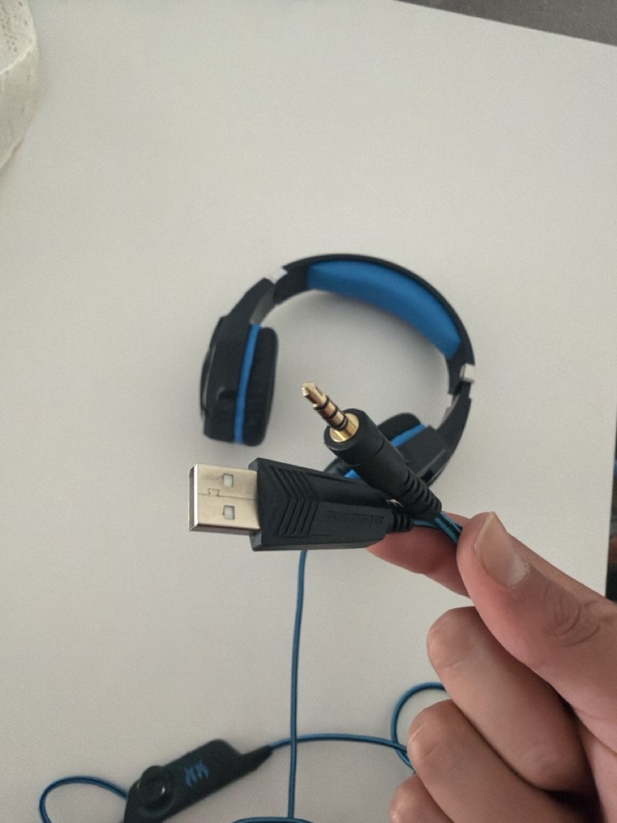 Kopfhörer: Gaming Headset mit Mikrofon & LED-Beleuchtung – Neu (gemäss Beschreibung) aus Malters von yav_wfg8 5