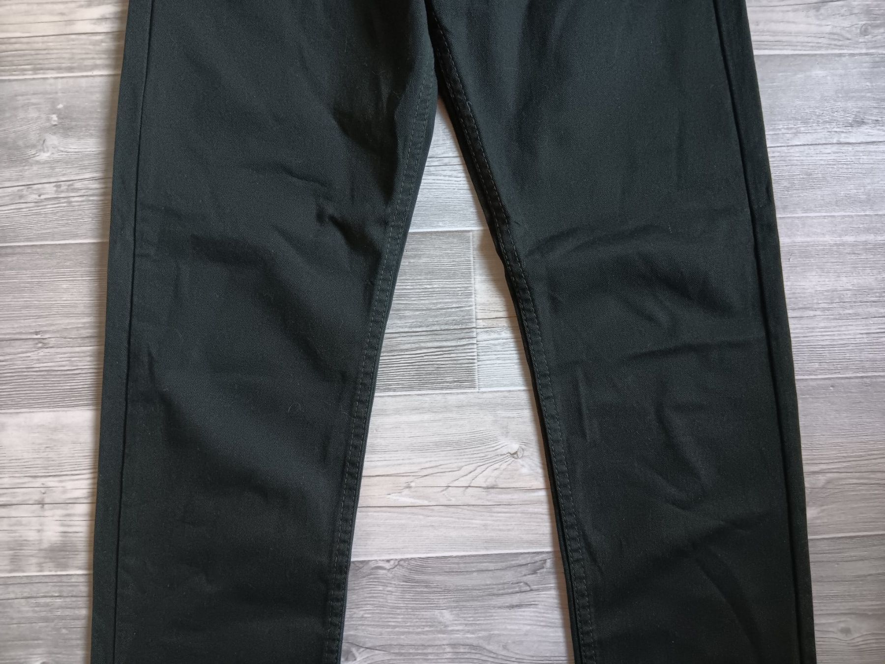 Lee Jeans: LEE Jeans taille / Grosse 30 – Usato da Cossonay-ville venduto da Super-Price-Quality 2