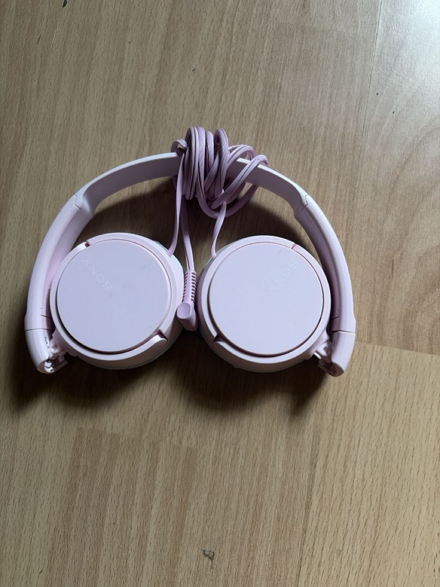 Casques audio: Rosa Sony Kabelkopfhörer – D'occasion à Bern par mil_25l6