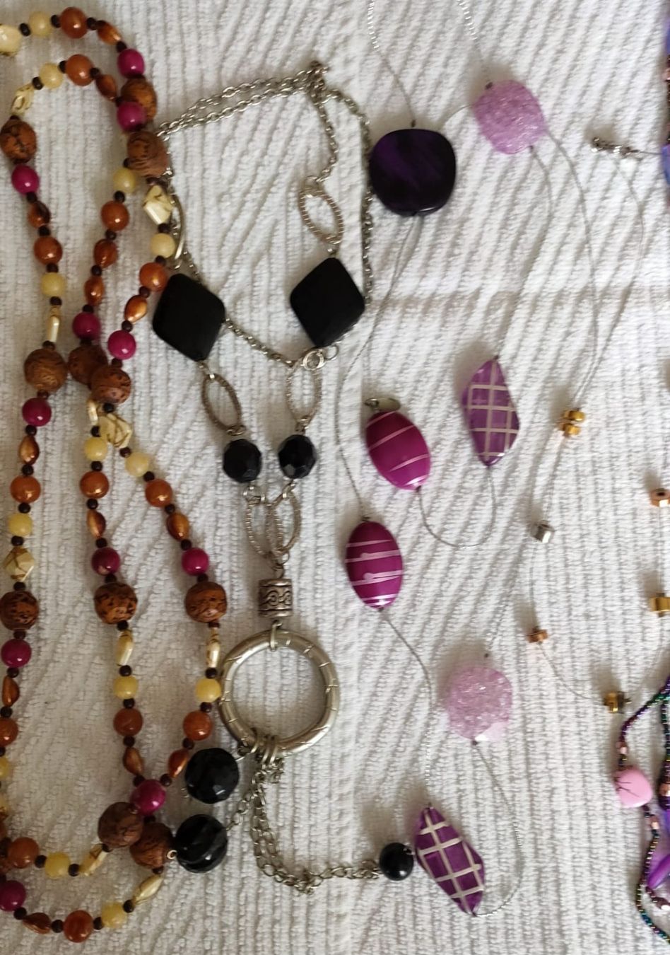 Catenine: Modeschmuck Halsketten – Usato da Luzern venduto da Luzern_Energy 3
