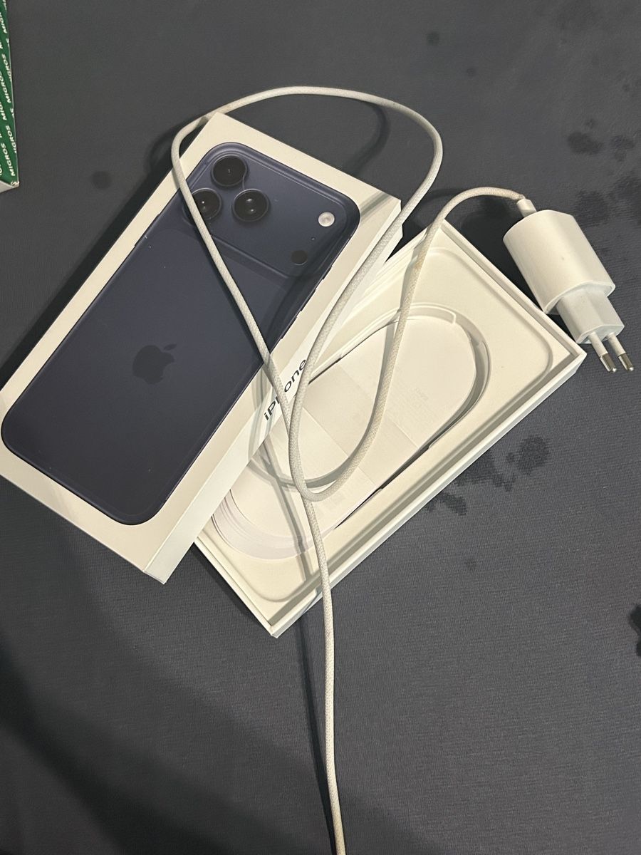 Apple Handys / Smartphones: Iphone 17 Pro Max – Neu (gemäss Beschreibung) aus St. Gallen von mLeandro03 3