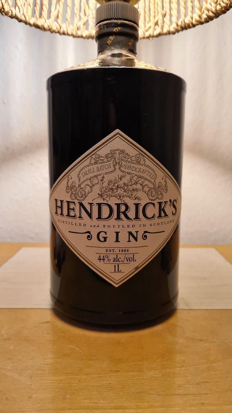 Lampade: Flaschenlampe Hendrick's Gin – Nuovo (secondo la descrizione) da Lenzburg venduto da Tolony 1