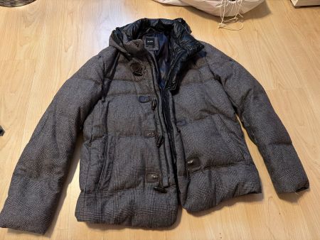 Hugo Boss Winter Daunenjacke Kariert Grösse L mit Kapuze