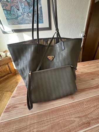 MCM Shopper Tasche mit Pochette grau guter Zustand