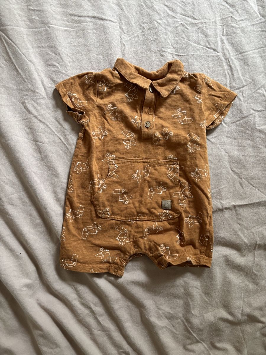 Pagliaccetti: Short sleeved romper  – Usato da Villard-sur-Chamby venduto da kamila_1024