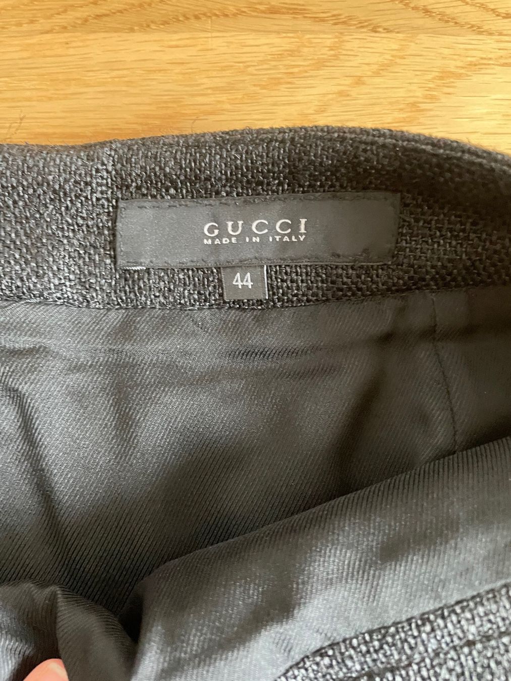Gucci Gonne: Gucci black Skirt – Usato da zürich venduto da Ildiavolovesteprada 2