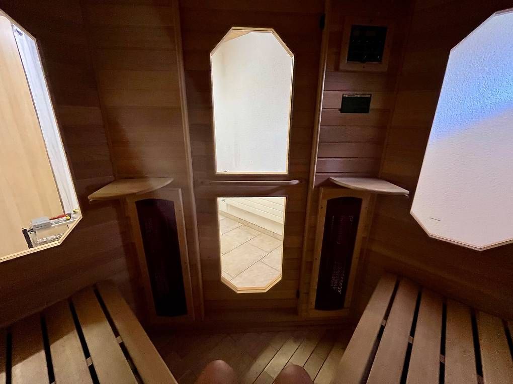 Saunas & Accessoires: Infrarot-Sauna GRATIS! – Défectueux à Halden par asc_svq6 4