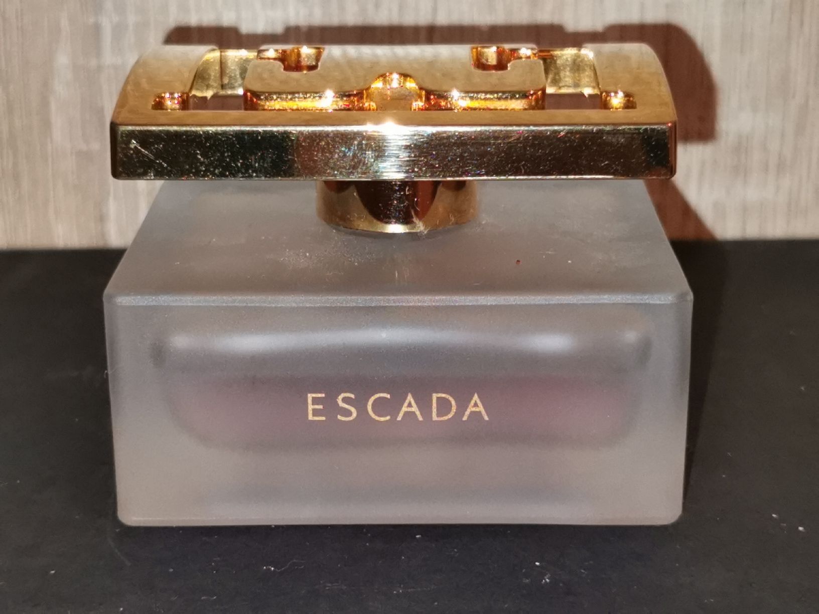 Escada Profumi & Eau de Toilette: Escada by Escada Edt 50ml. – Usato da Schlieren venduto da vlalif