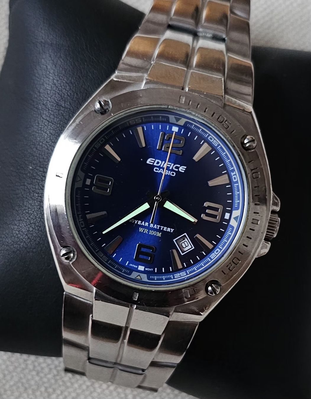 Casio Orologi: EDIFICE CASIO WR 100 Elegante Herrenuhr 42.5mm – Usato da Speicher venduto da Lemore