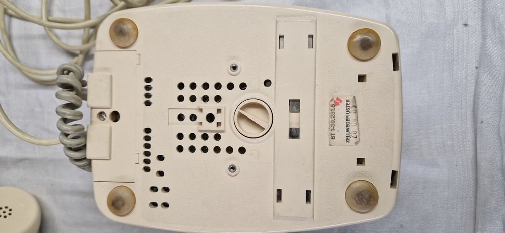 ALTES TELEFON 4