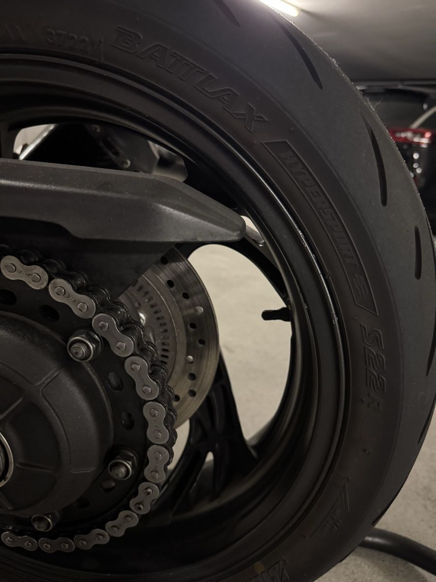 Honda Strasse: Honda CB 1000 R – Gebraucht aus Dierikon von Tiagotcr 8