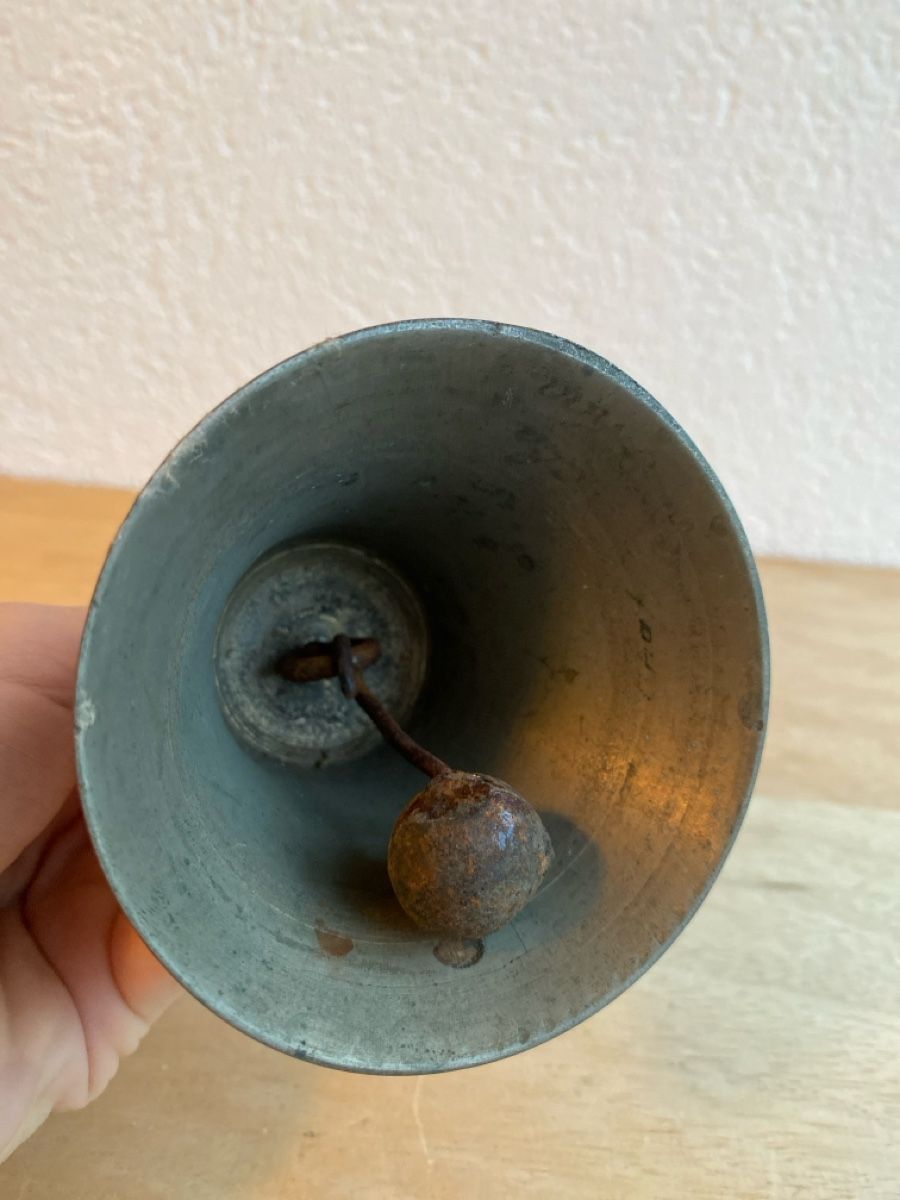 Campanacci mucche: Antike Glocke mit Holzgriff – Usato da Burgdorf venduto da gre_2ftz 2