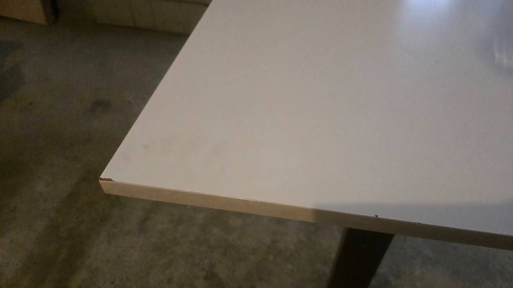 Tables: Gratis Tisch 65cm x 110cm x73cm – D'occasion à Bern par GieFFe 2