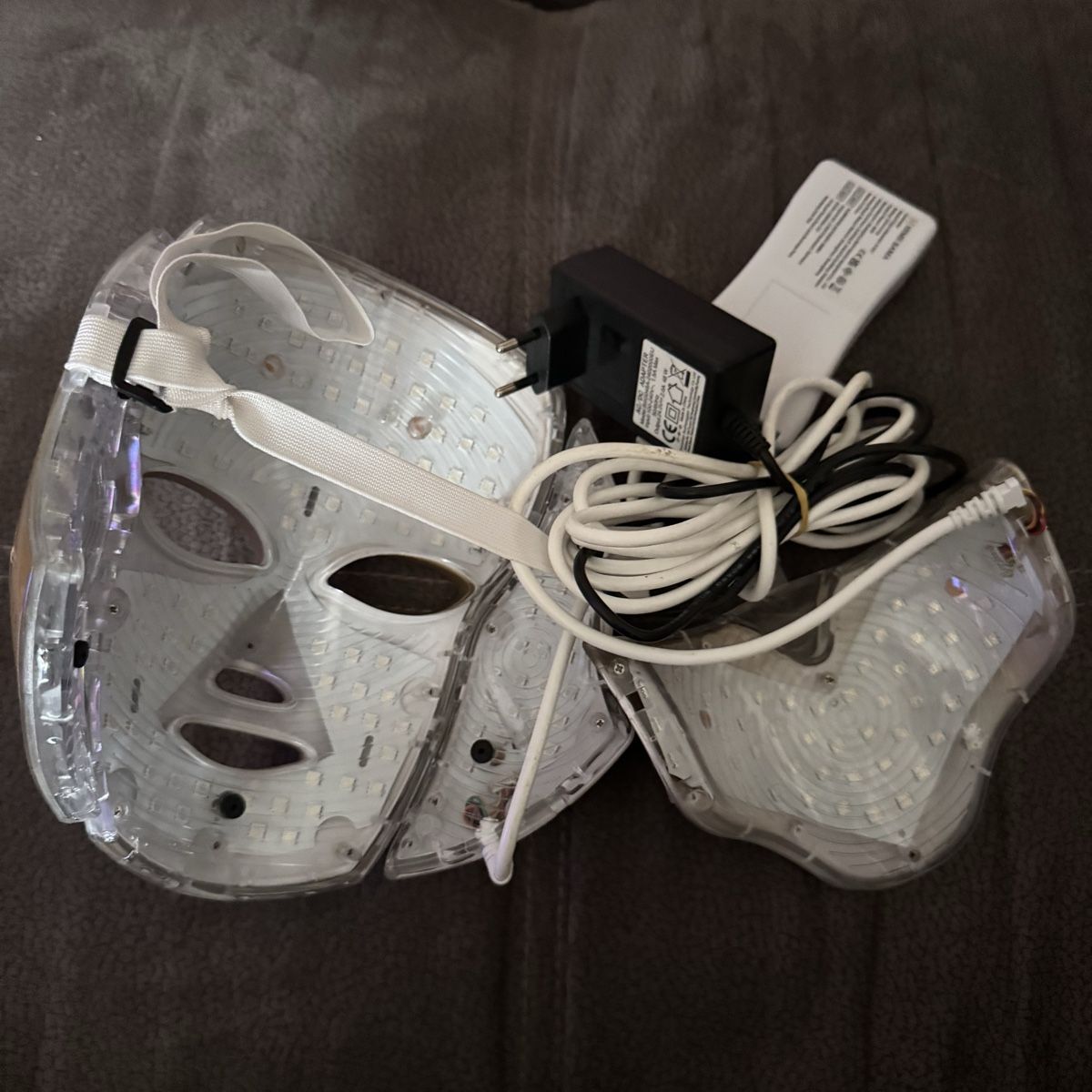 Cura del viso: Masque à Led [Hime sama] – Usato da La Chaux-de-Fonds venduto da _x.c_4 1
