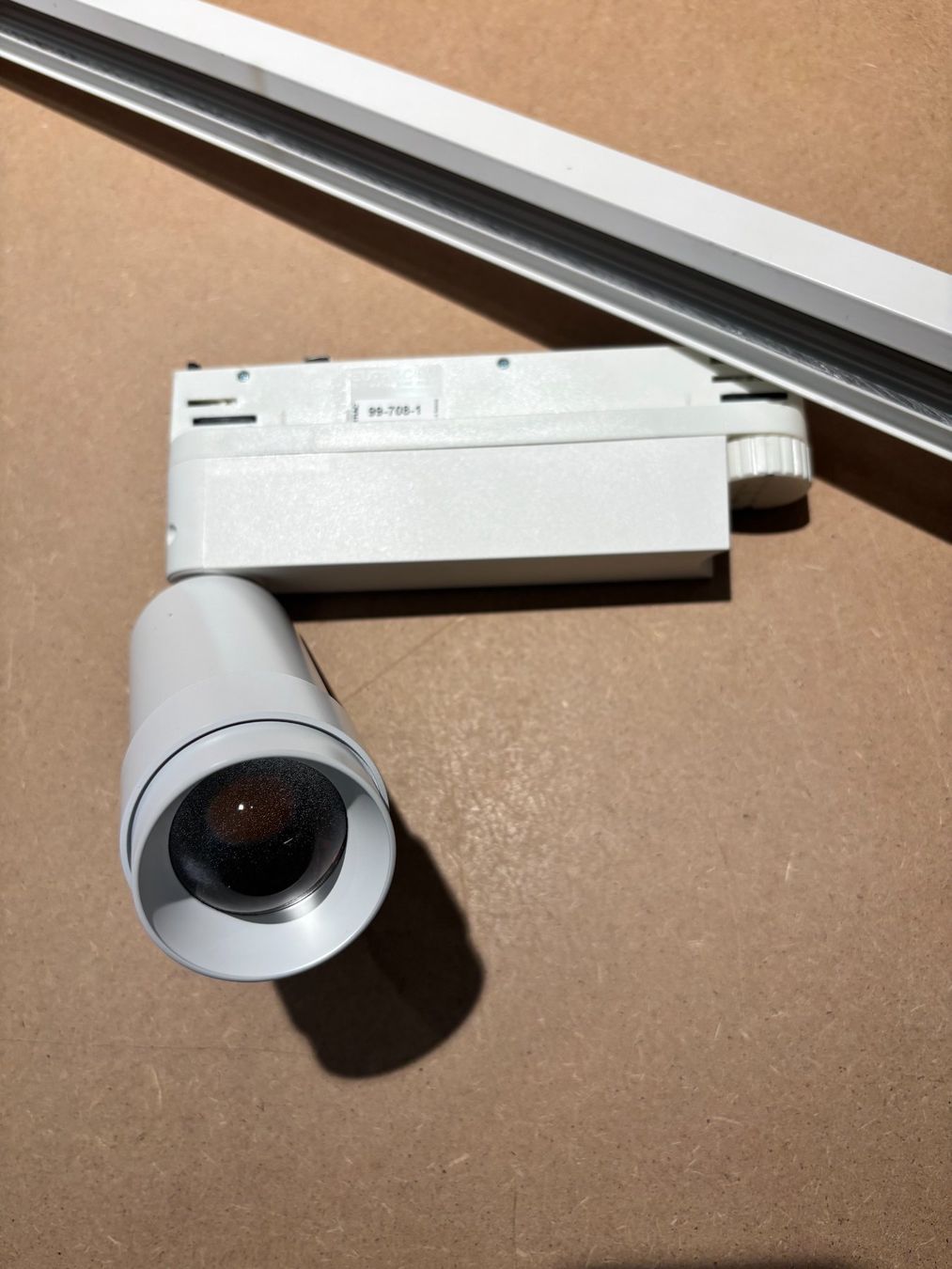 Ribag Lampade: Ribag VERTICO LED Strahler – Usato da Neunkirch venduto da liquidationen_8152 4