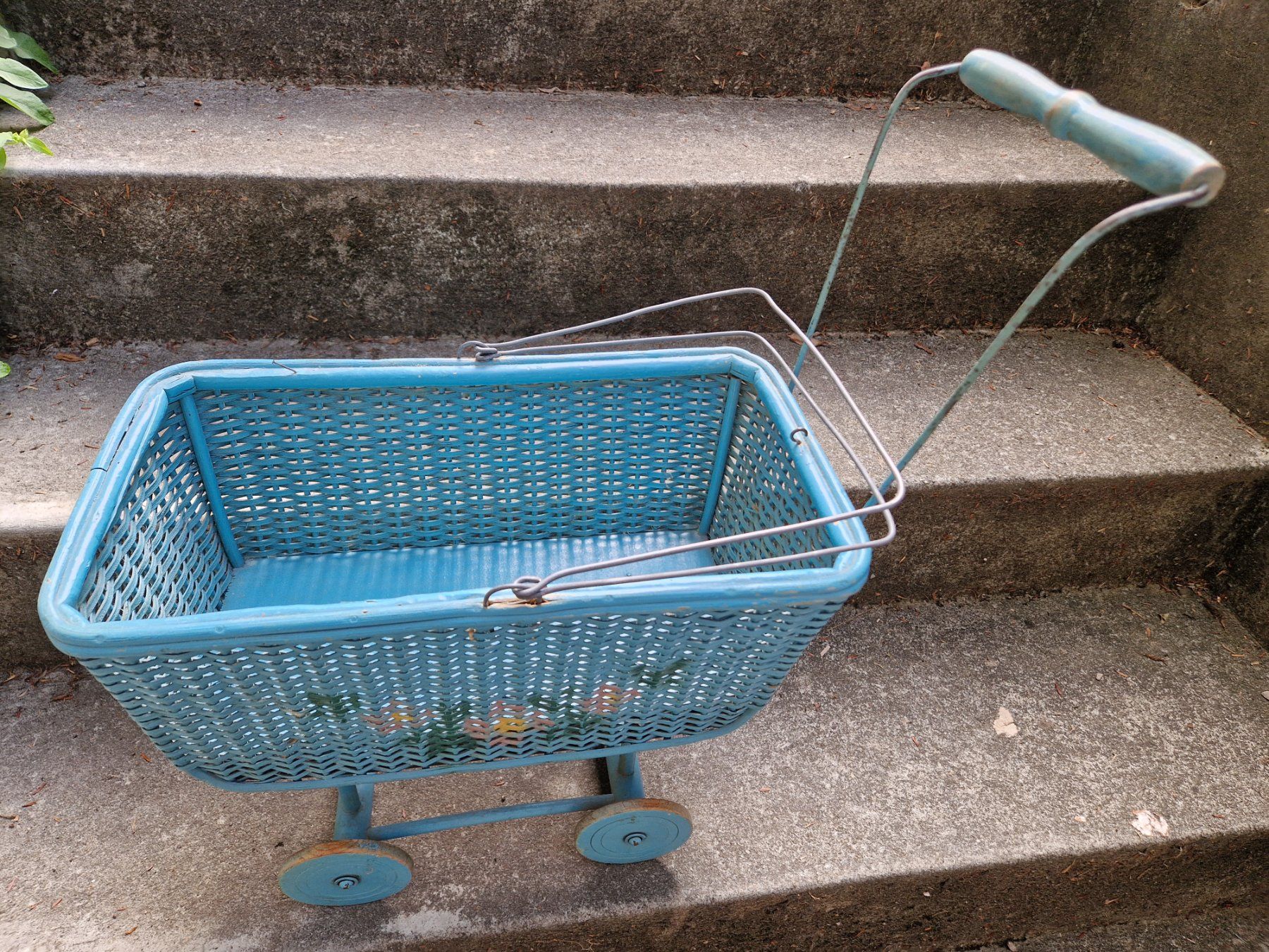 Voitures de poupées: Puppenwagen Antik – D'occasion à Bern par Antikbatik 4