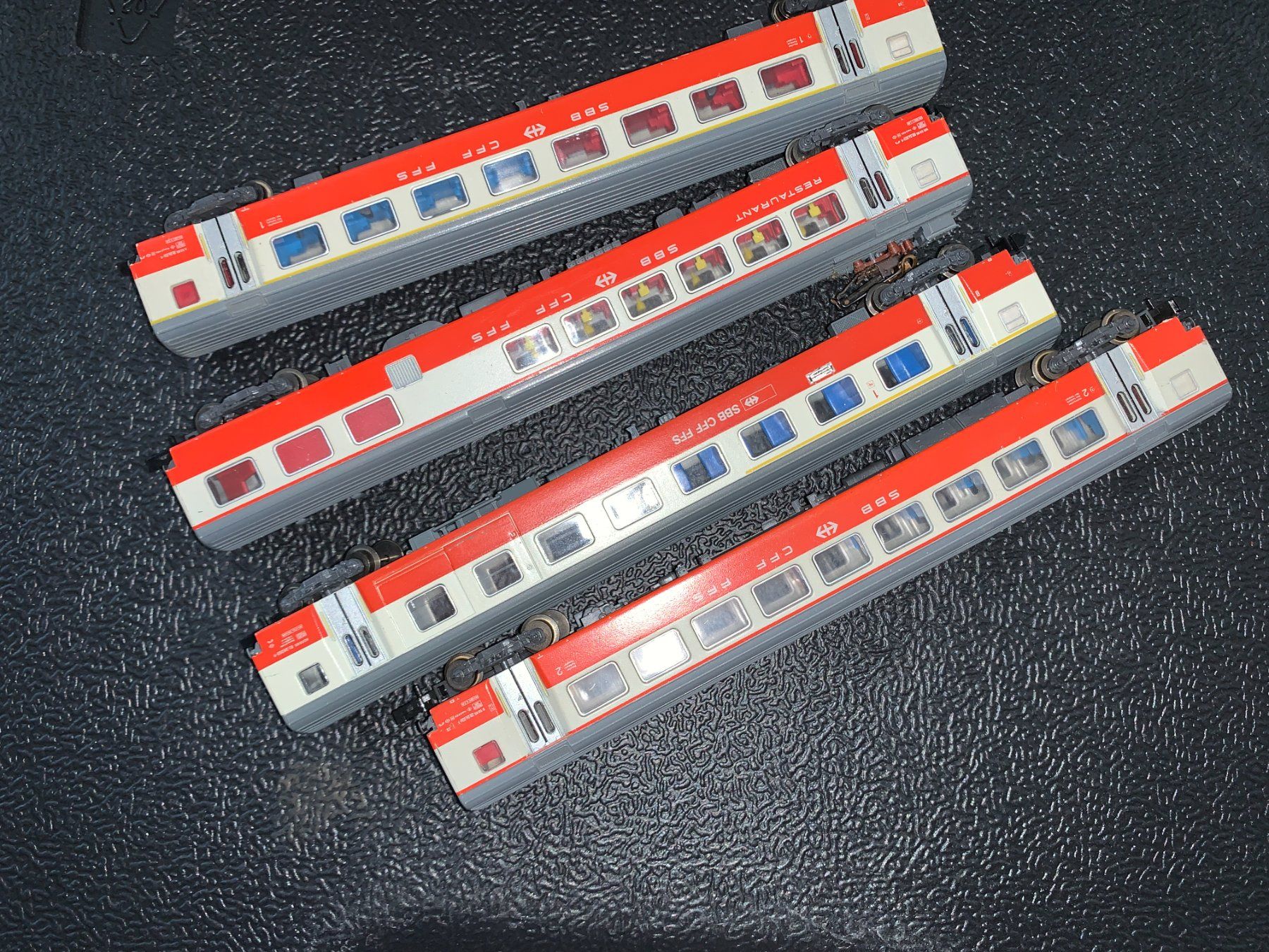 Trix Modellini di ferrovie: Minitrix Swiss-Express-Set neu – Nuovo e nell'imballaggio originale da Belp venduto da capowiga 4