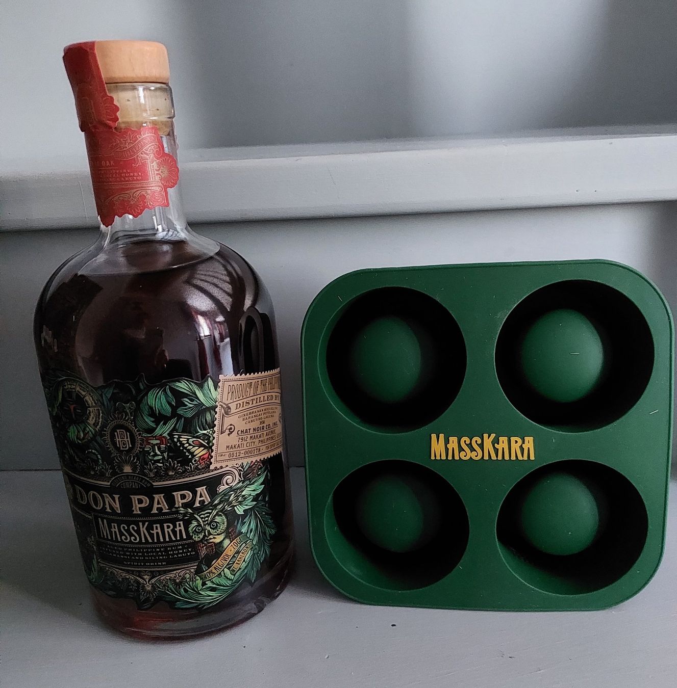 Don Papa Bevande alcoliche: Don Papa Masskara coffret – Nuovo (secondo la descrizione) da Le Locle venduto da drinkshop 1
