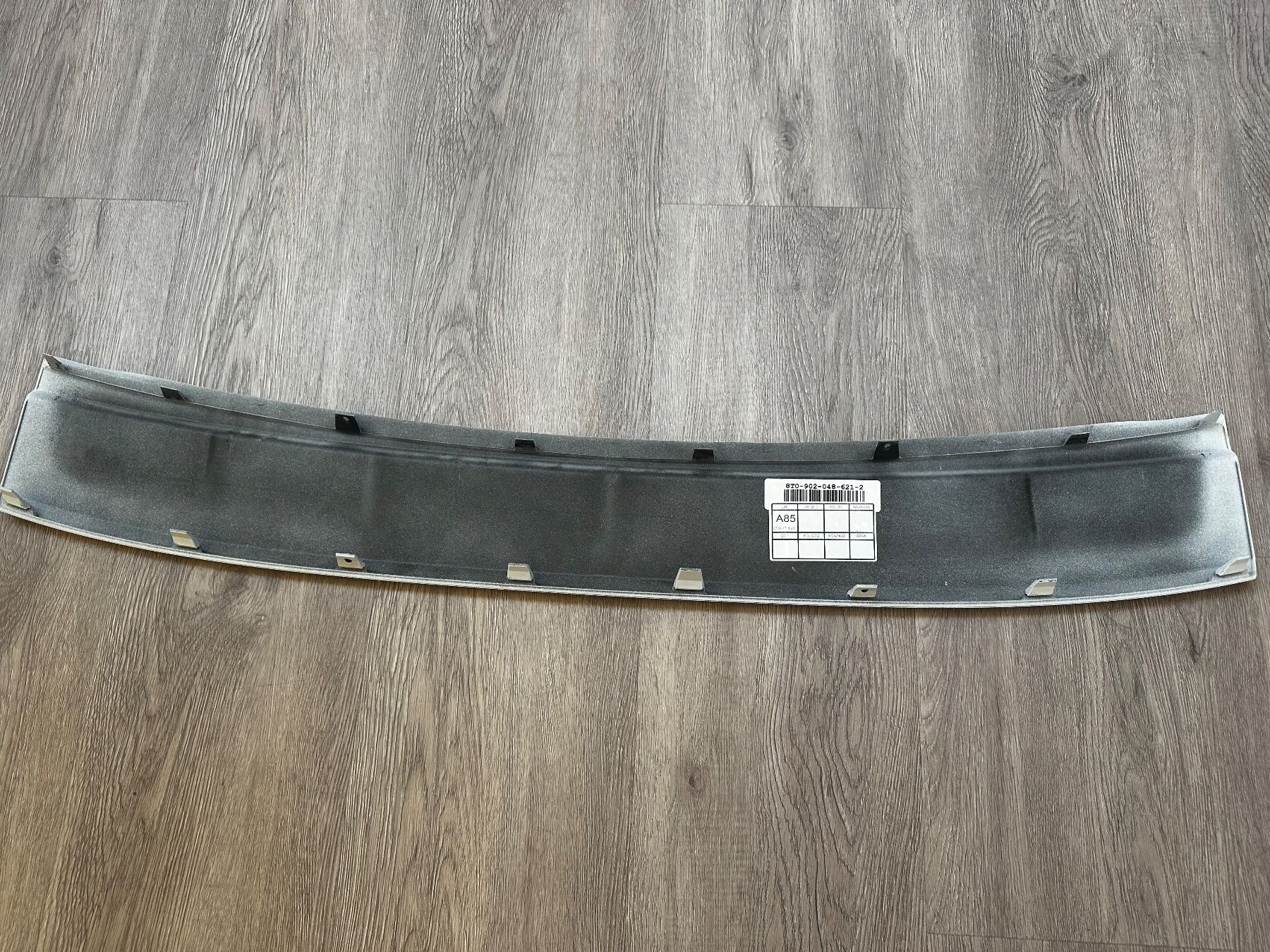Volvo Tutti pezzi di ricambio auto: Volvo xc 60 156 Schutz Heck. AGA – Nuovo (secondo la descrizione) da Thun venduto da Eugen 1