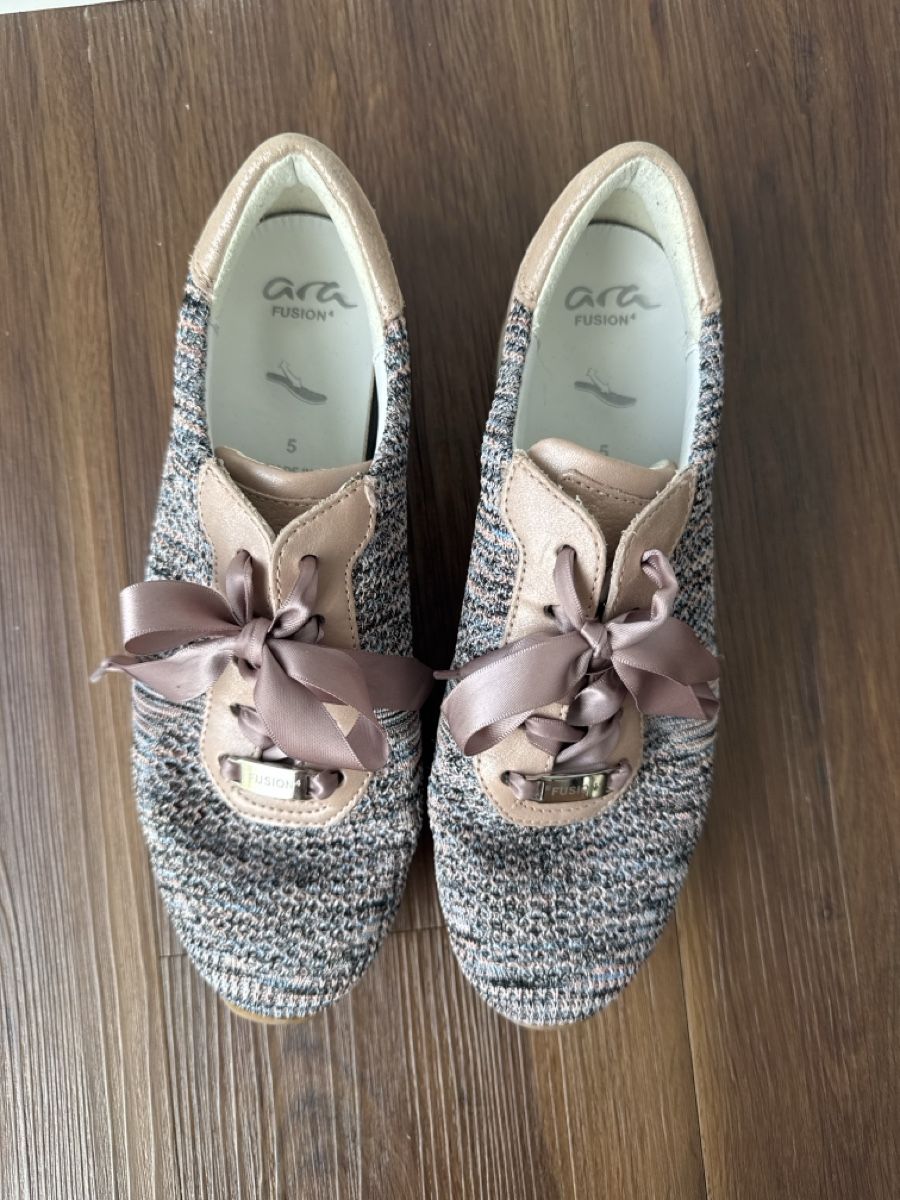 Ara Chaussures femmes:  Damensneaker Ara   – Neuf (Voir description) à Mörschwil par car_k6yz 1
