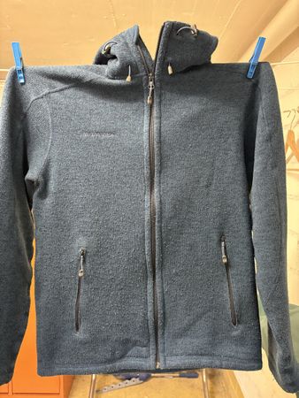 Mammut Wolljacke Gr. M Top f. Übergang Top Zustand!