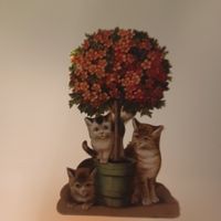 antike Oblade mit Katzen
