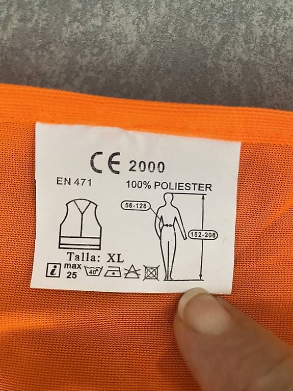 Gilets & Westen: Warnweste – Gebraucht aus Wetzikon ZH von masabelina63 1