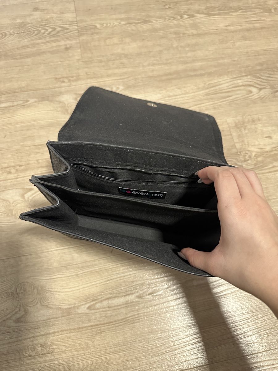 Borse: Even Odd | Schwarze Tasche – Usato da Ennetbaden venduto da Ansano 4