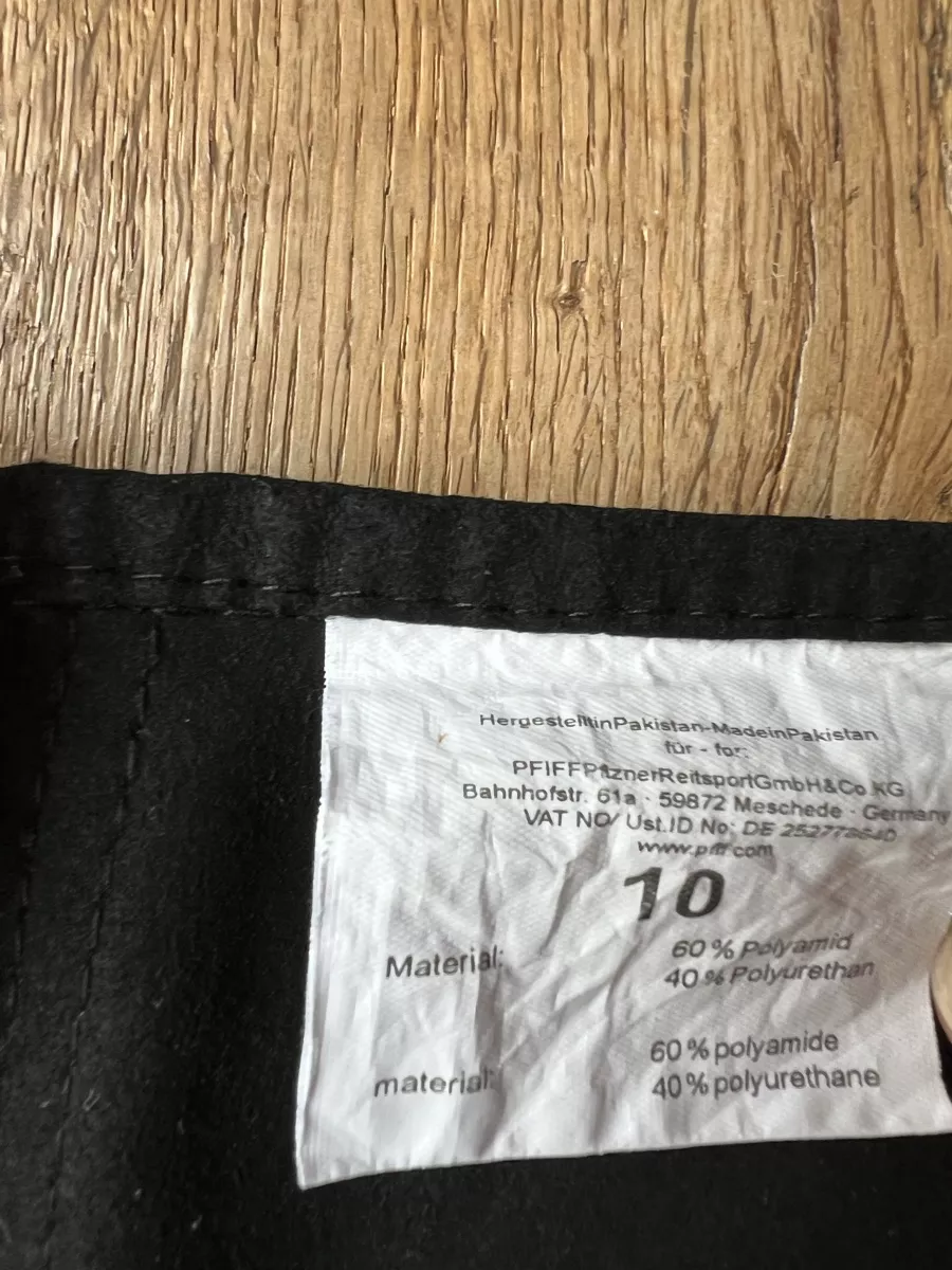 Pantaloni: Chaps Gr. 10 – Usato da Wädenswil venduto da Atlantida01 2