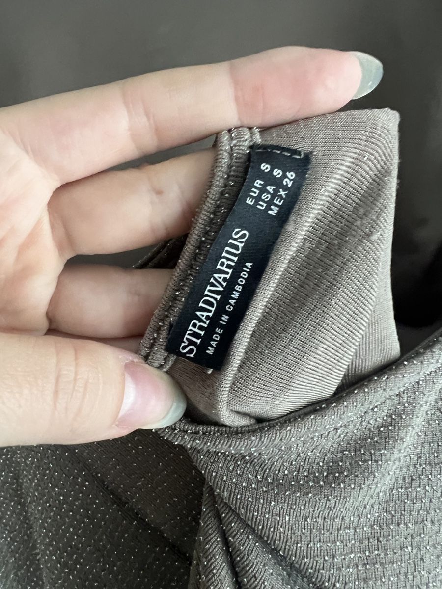 Stradivarius Tops: stradivarius top – Gebraucht aus Obfelden von milenaK11 2