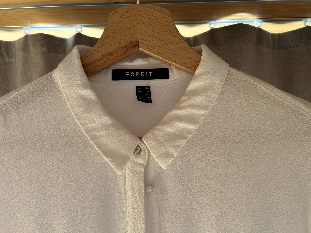 Esprit Camicette: Elegante Esprit Bluse, weiss, Gr. 36 – Usato da Goldswil venduto da Juli20 1