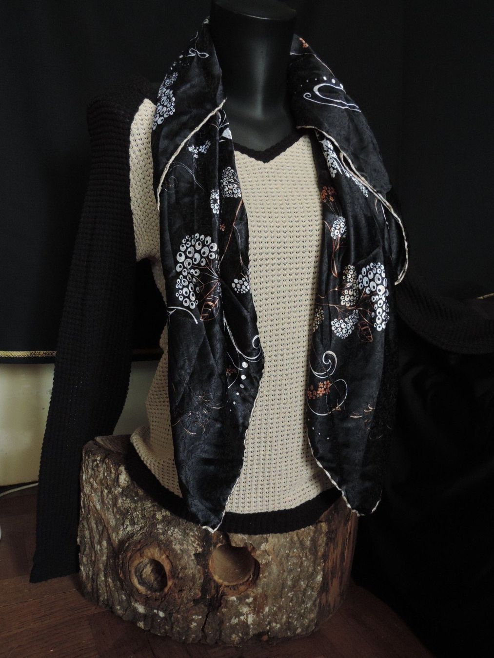 Lots de vêtements: lot 2 pulls foulard – D'occasion à Genève par Axelle333 3