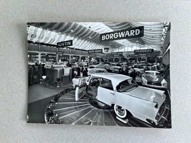 Ansichtskarten: Postkarte alt, Genf Autosalon – Gebraucht aus Niederwil AG von dahu75