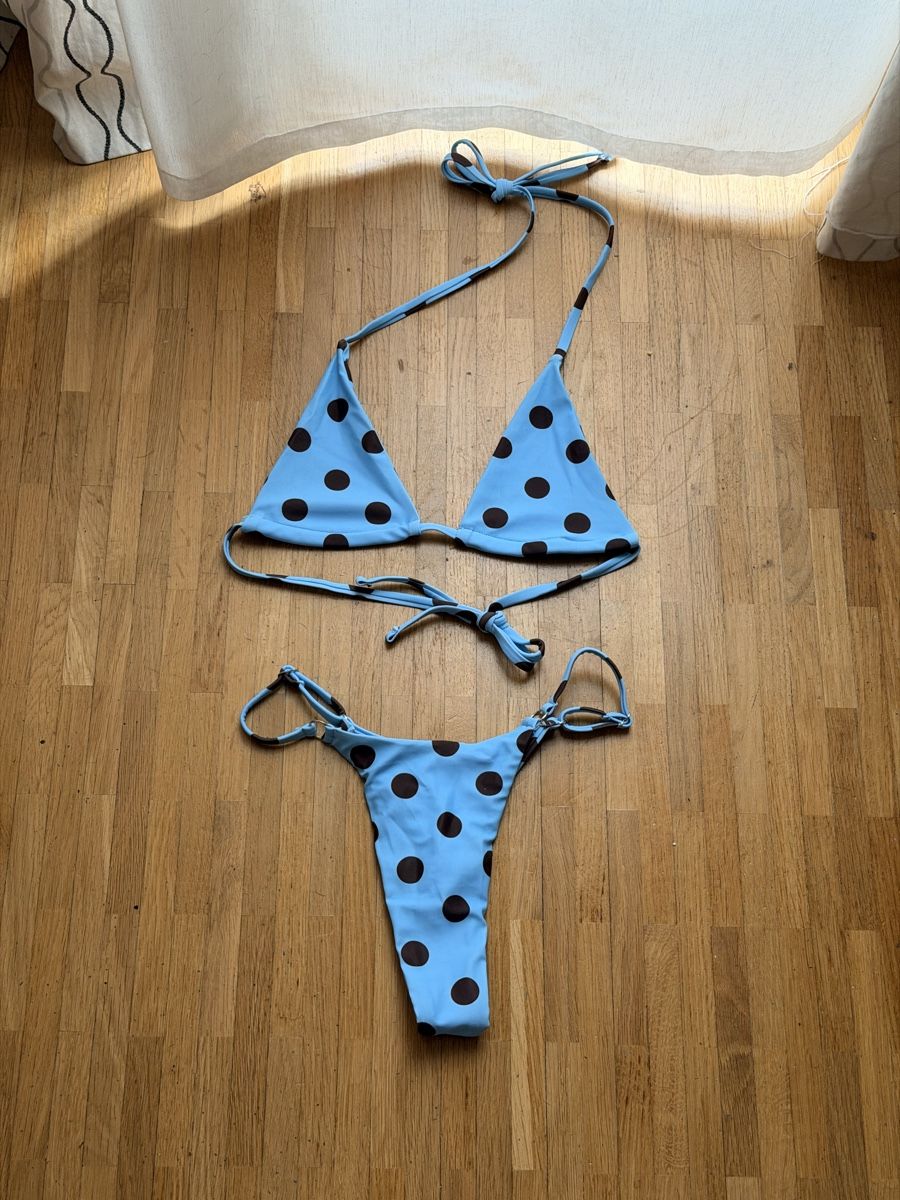Badekleider & Bikinis: Maillot de bain bleu 2 pièces  – Neu und originalverpackt aus Le Lignon von Ana2831