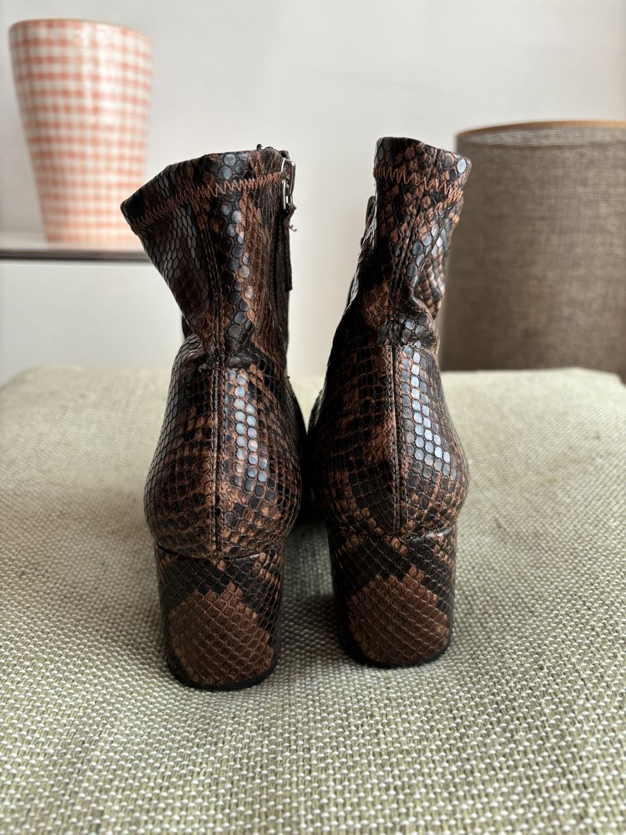 Aldo Damenschuhe: Aldo Stiefel in Schlangenleder Optik Gr. 38 – Gebraucht aus Bern von emski 4
