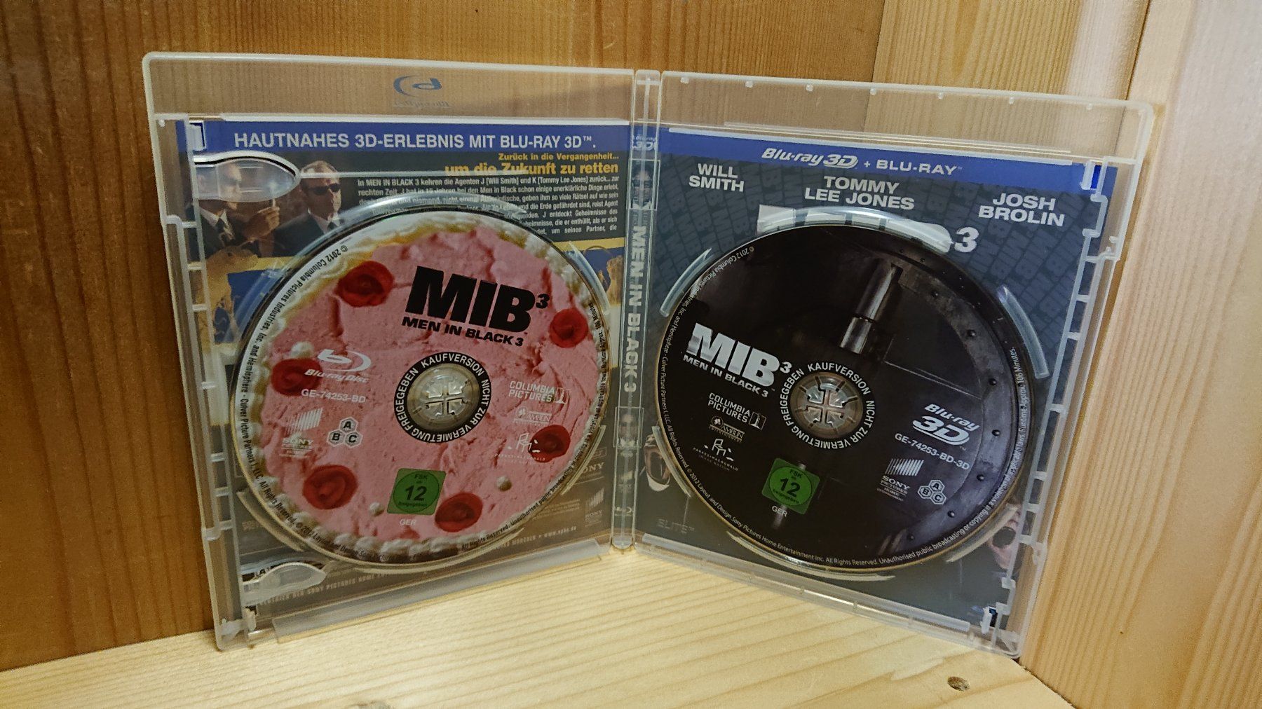 Tutti i DVDs: MEN IN BLACK 3 in 3D Blu-Ray – Usato da Wilderswil venduto da Exebub 2