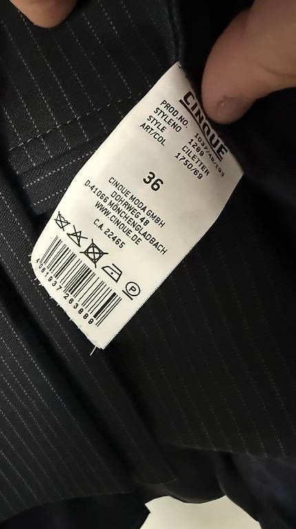 Completi & Tailleur: Damen Anzug Grösse 36 – Usato da Sirnach venduto da MotoBaum 1