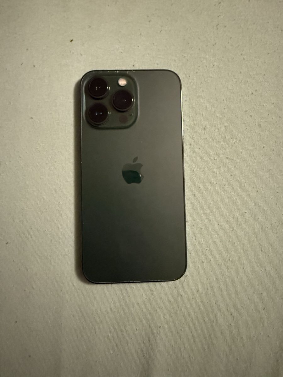 Apple Portables: Apple iPhone 13 Pro grün  – D'occasion à Sissach par Merl01 1