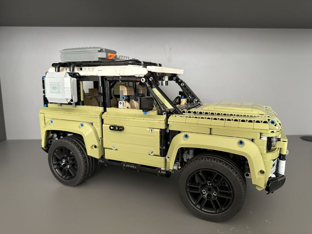 Lego Kit di costruzioni: Lego Technic 42110 Land Rover Defender mit OVP – Usato da Bättwil venduto da Samuel_Wyss 9
