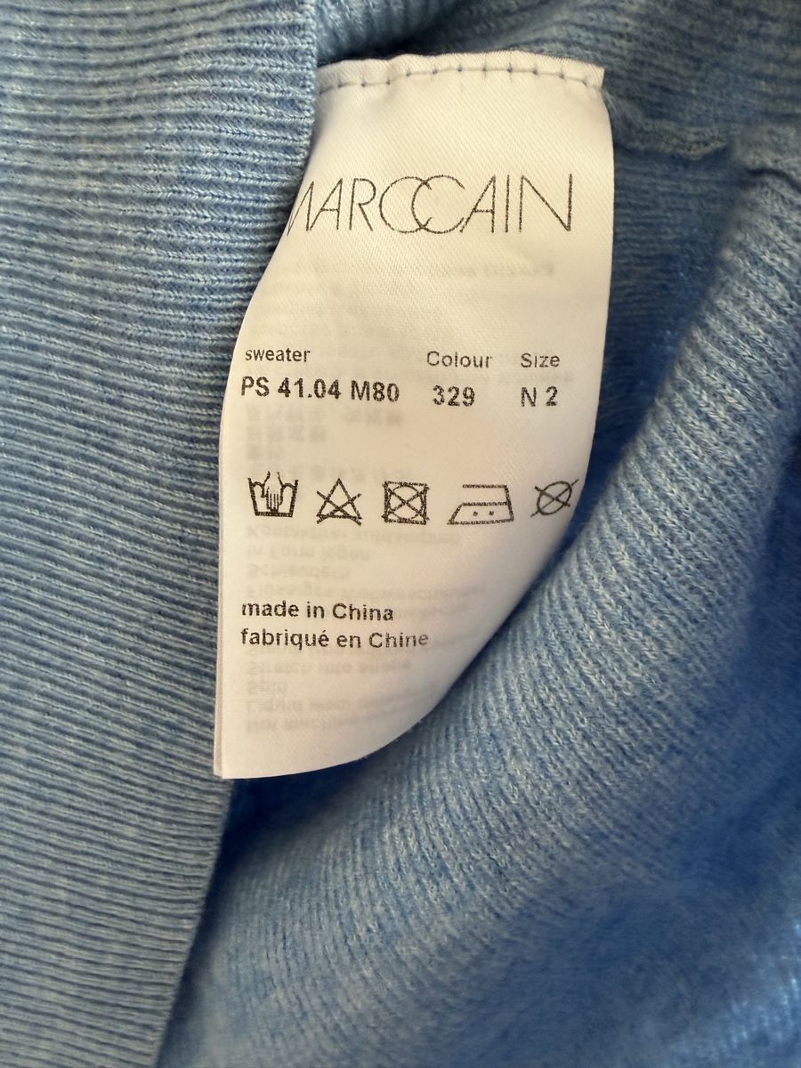 Marc Cain Pulls & Sweat-shirts: Marc Cain Pullover aus Wolle, hellblau, Grösse 34 – D'occasion à Winterthur par marisole4 3