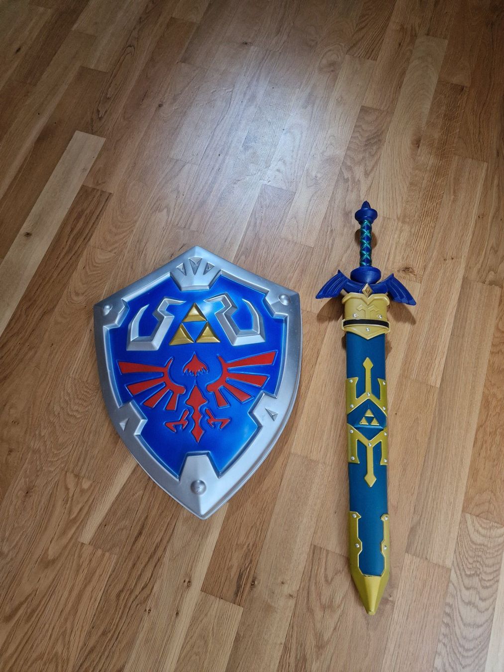 Giocattoli: Legends of Zelda, Schwert & Schild Link – Usato da Ittigen venduto da aviglobal