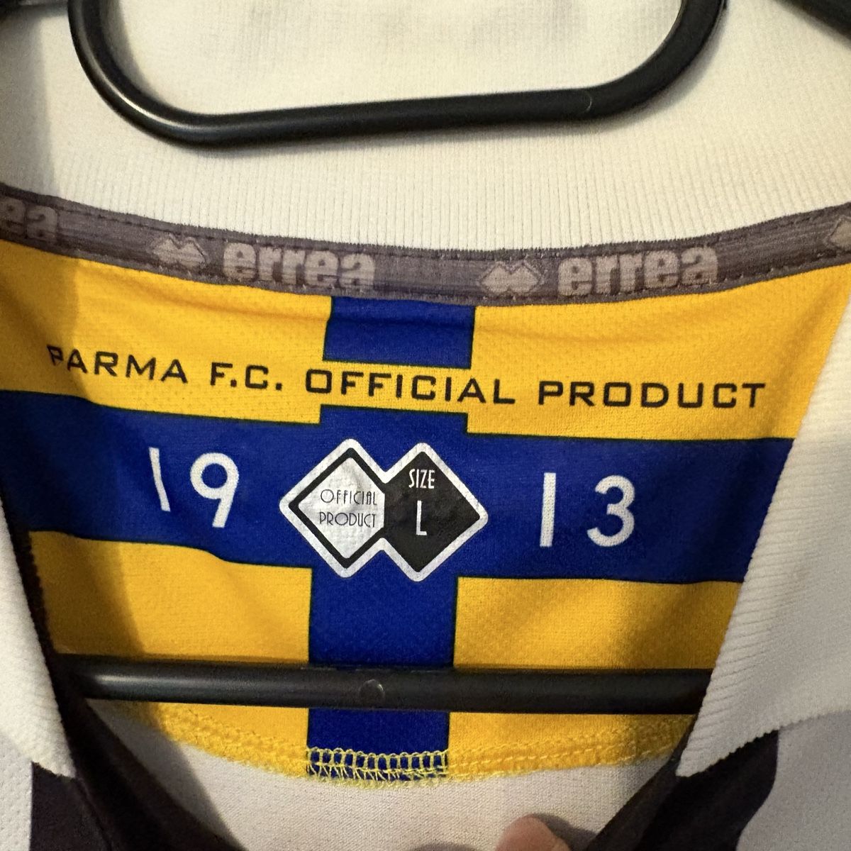 Canottiere & Pantaloni: Matchworn Parma Calcio Morrone Errea – Usato da Winterthur venduto da LaBodega 3