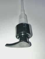 Neue Dosierpumpe (100% Neuware) für Handcremes etc.
