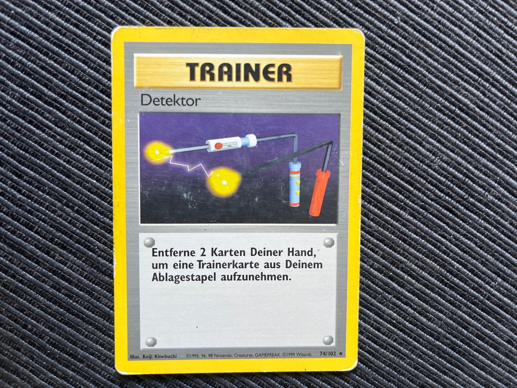 Pokémon Carte collezionabili: Pokemon Detektor Base Set deutsch – Usato da Wabern venduto da Collectfun