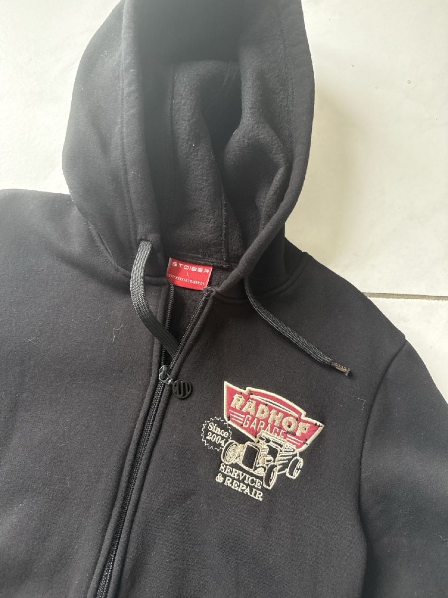 Giacche: Kapuzen-Sweatjacke Gr L – Usato da Zell ZH venduto da Guffos 1