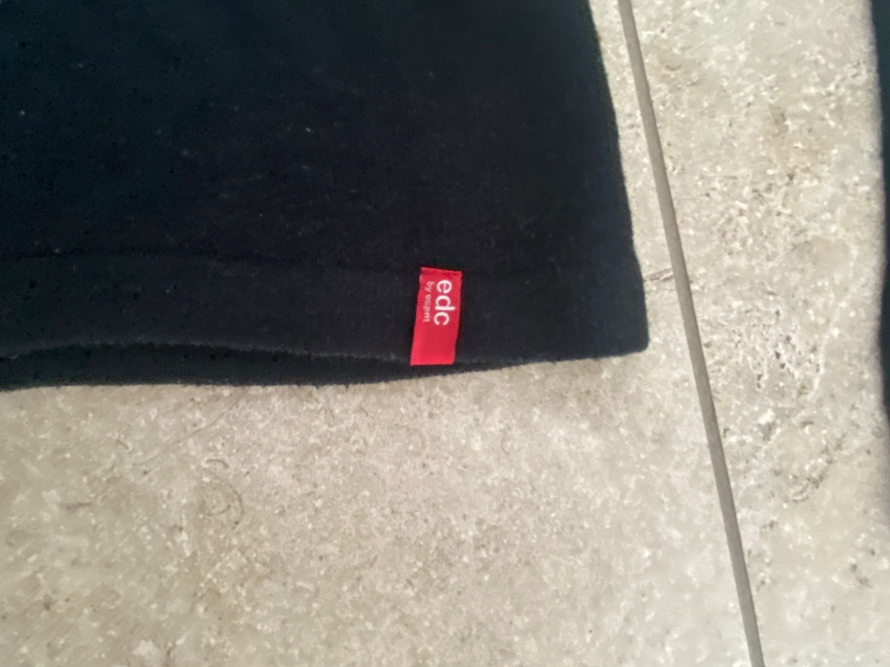 Esprit Maglioni & Felpe: ESPRIT Klassicher Damen-Pullover Gr. L – Usato da Gächlingen venduto da Tara_devi 1