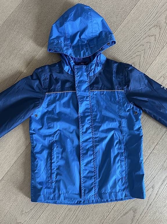 Giacche & Cappotti: Wind-/ Regenjacke Gr. 122/128 – Usato da Glattpark(Opfikon) venduto da humanpro 1