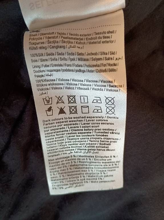 Kleider: Minimalistisches Kleid aus Seide – Gebraucht aus Zürich von Melianea 4
